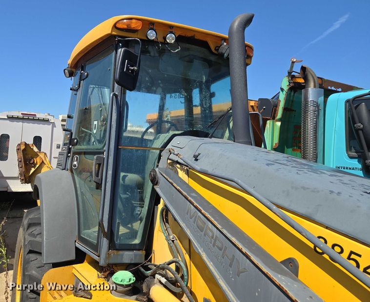 image for item DS4313 2013 John Deere 410K backhoe