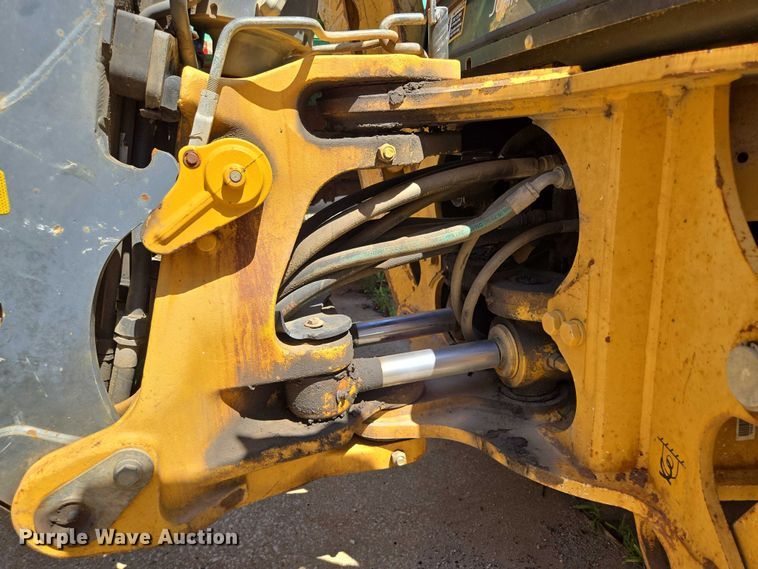 image for item DS4313 2013 John Deere 410K backhoe