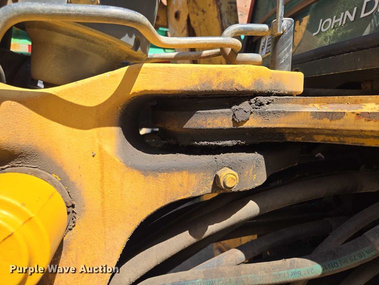 image for item DS4313 2013 John Deere 410K backhoe