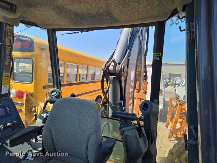 image for item DS4313 2013 John Deere 410K backhoe