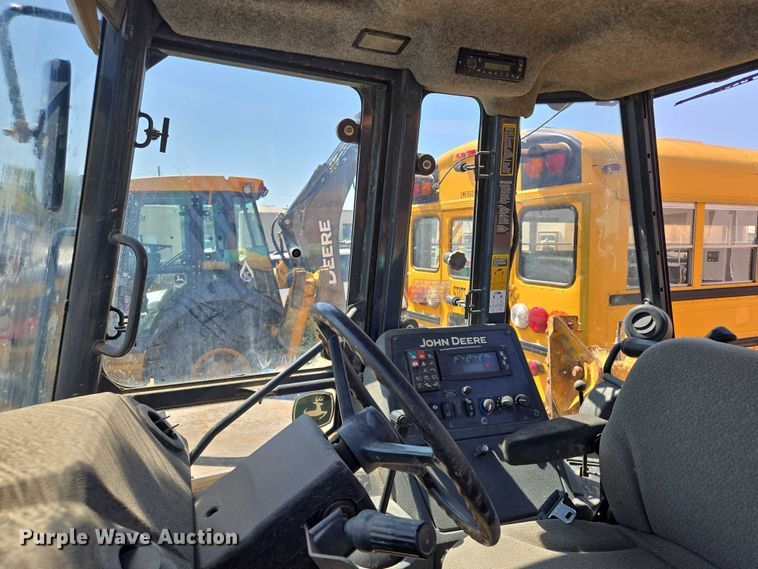 image for item DS4313 2013 John Deere 410K backhoe