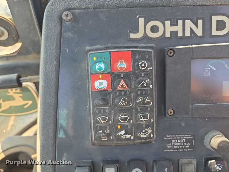 image for item DS4313 2013 John Deere 410K backhoe