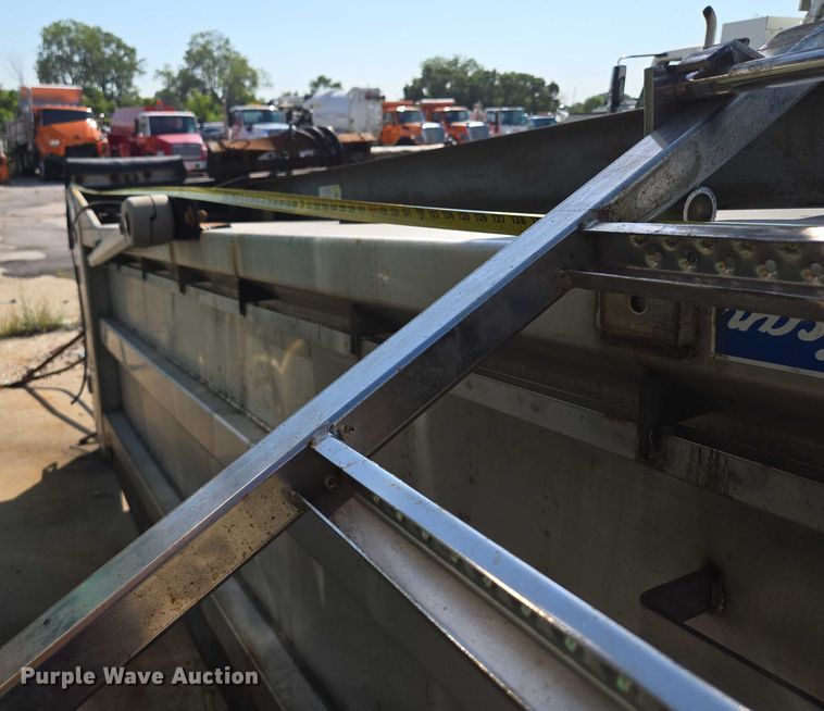 image for item DS4314 American dump bed