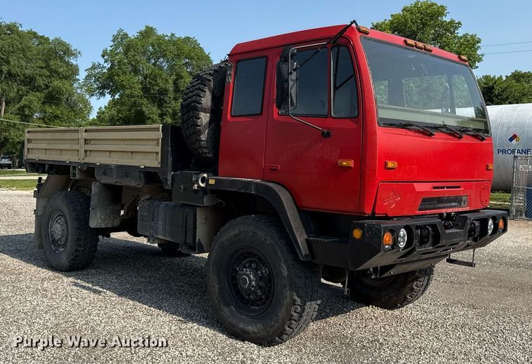 image for item DS4344 1997 Stewart and Stevenson Services INC M1078 flatbed truck