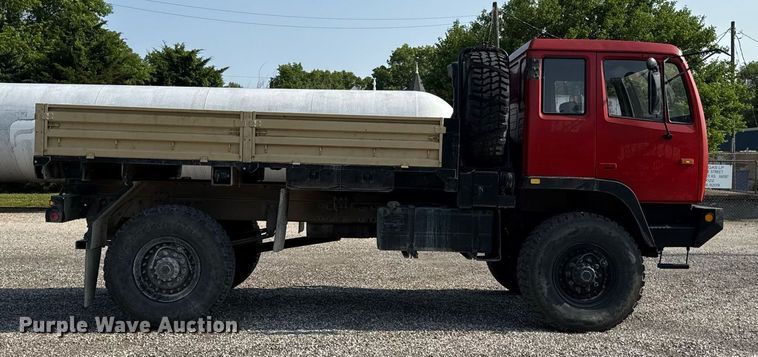 image for item DS4344 1997 Stewart and Stevenson Services INC M1078 flatbed truck