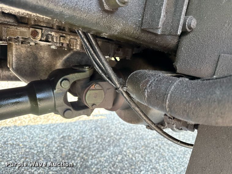 image for item DS4344 1997 Stewart and Stevenson Services INC M1078 flatbed truck