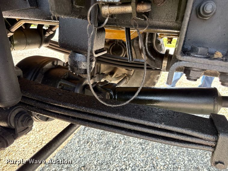 image for item DS4344 1997 Stewart and Stevenson Services INC M1078 flatbed truck