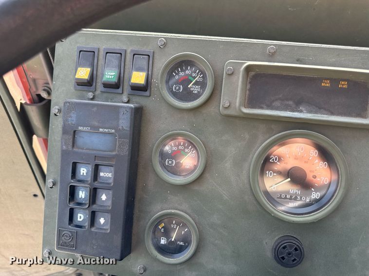 image for item DS4344 1997 Stewart and Stevenson Services INC M1078 flatbed truck