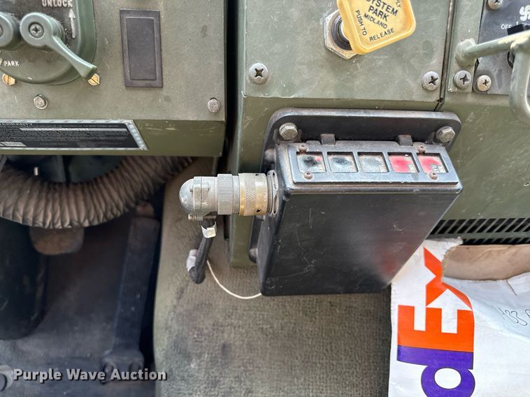 image for item DS4344 1997 Stewart and Stevenson Services INC M1078 flatbed truck