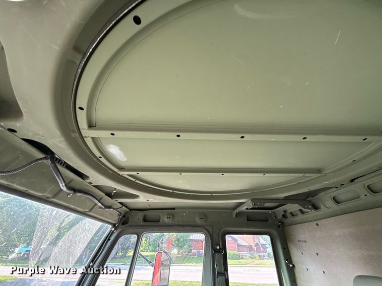 image for item DS4344 1997 Stewart and Stevenson Services INC M1078 flatbed truck