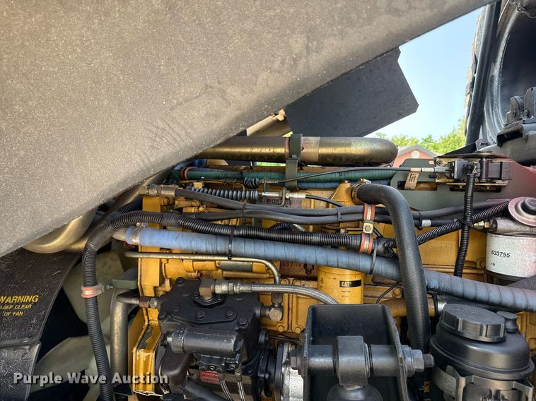 image for item DS4344 1997 Stewart and Stevenson Services INC M1078 flatbed truck