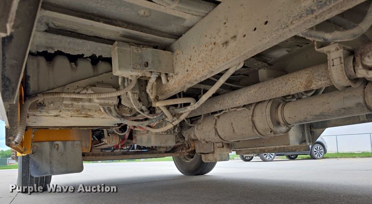 image for item DT6967 2011 Thomas Built Buses Saf-T-Liner school bus