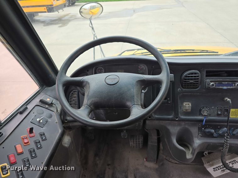 image for item DT6967 2011 Thomas Built Buses Saf-T-Liner school bus