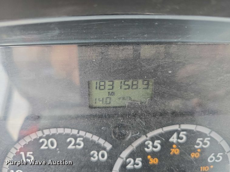 image for item DT6967 2011 Thomas Built Buses Saf-T-Liner school bus