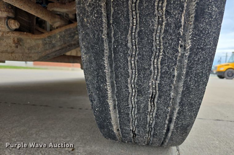 image for item DT6967 2011 Thomas Built Buses Saf-T-Liner school bus