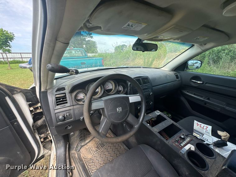 image for item DU9306 2010 Dodge Charger 