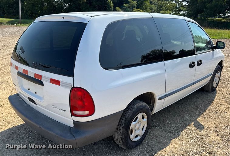 image for item DW3402 2000 Dodge Grand Caravan van