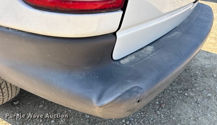 image for item DW3402 2000 Dodge Grand Caravan van