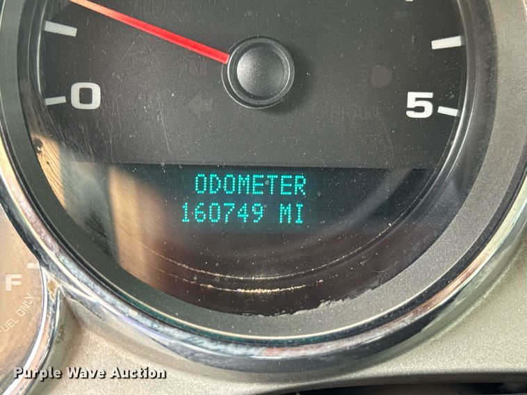 image for item DW3424 2007 Chevrolet Silverado 2500HD utility bed pickup truck