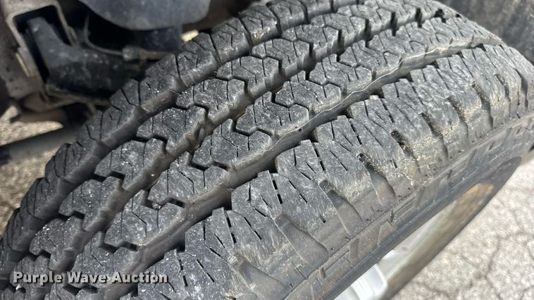 image for item DW3424 2007 Chevrolet Silverado 2500HD utility bed pickup truck