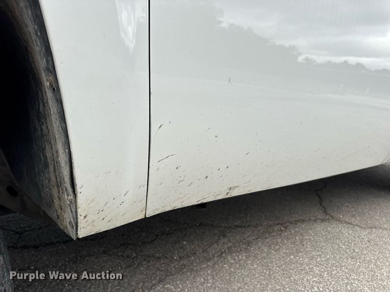 image for item DW3425 2007 Chevrolet Silverado 2500HD utility bed pickup truck