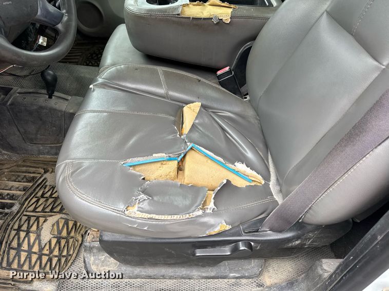 image for item DW3425 2007 Chevrolet Silverado 2500HD utility bed pickup truck