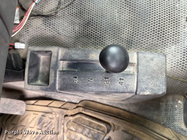 image for item DW3425 2007 Chevrolet Silverado 2500HD utility bed pickup truck