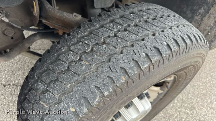 image for item DW3425 2007 Chevrolet Silverado 2500HD utility bed pickup truck