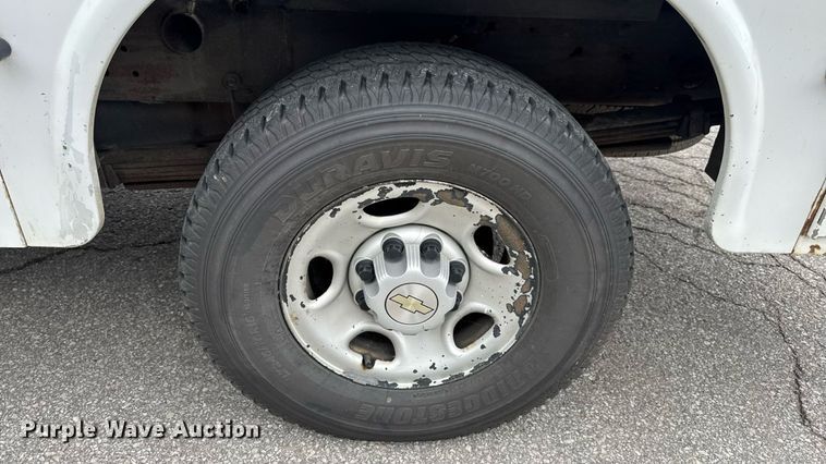 image for item DW3425 2007 Chevrolet Silverado 2500HD utility bed pickup truck