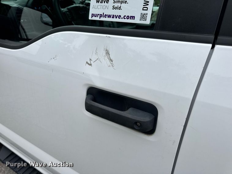 image for item DW3426 2018 Ford F150 SuperCab pickup truck