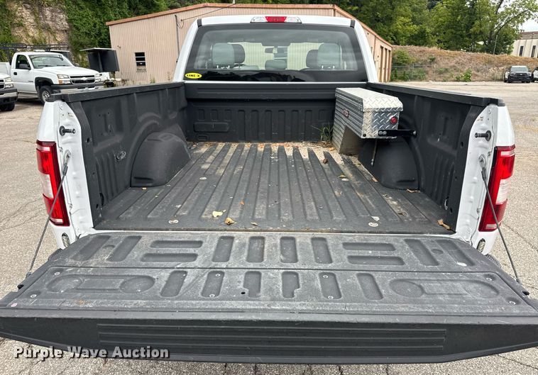 image for item DW3426 2018 Ford F150 SuperCab pickup truck