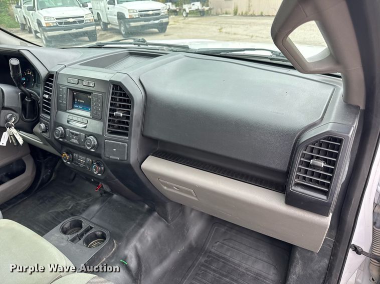 image for item DW3426 2018 Ford F150 SuperCab pickup truck