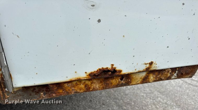 image for item DW3427 2006 Chevrolet Silverado 2500HD utility bed pickup truck