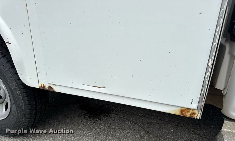 image for item DW3427 2006 Chevrolet Silverado 2500HD utility bed pickup truck