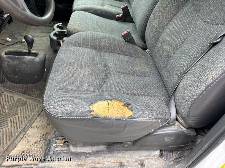 image for item DW3427 2006 Chevrolet Silverado 2500HD utility bed pickup truck