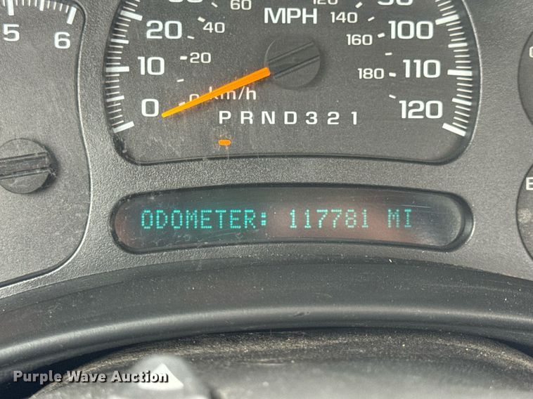 image for item DW3427 2006 Chevrolet Silverado 2500HD utility bed pickup truck