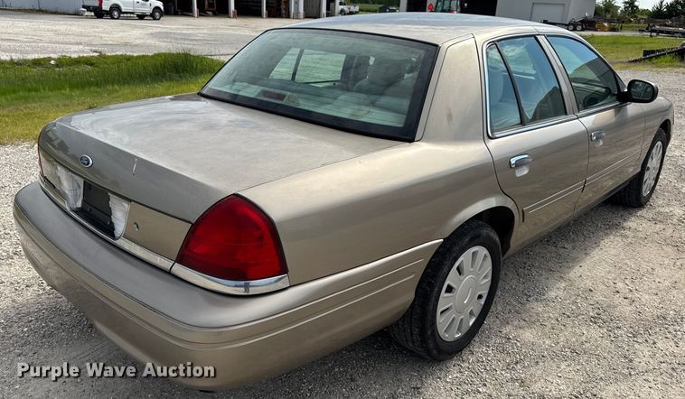 image for item DW3429 2008 Ford Crown Victoria Police Interceptor 