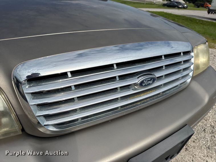 image for item DW3429 2008 Ford Crown Victoria Police Interceptor 