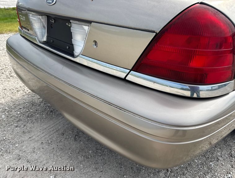 image for item DW3429 2008 Ford Crown Victoria Police Interceptor 