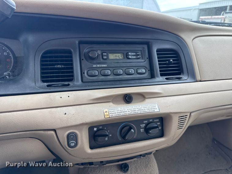 image for item DW3429 2008 Ford Crown Victoria Police Interceptor 