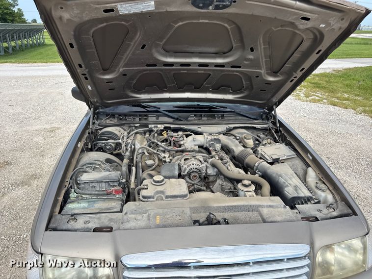 image for item DW3429 2008 Ford Crown Victoria Police Interceptor 