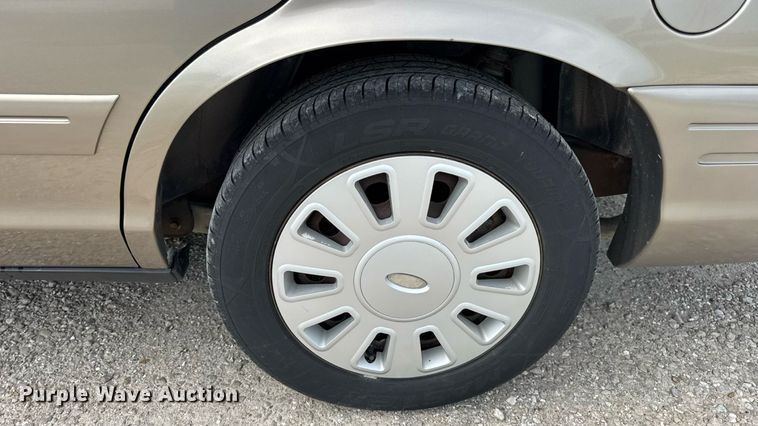 image for item DW3429 2008 Ford Crown Victoria Police Interceptor 