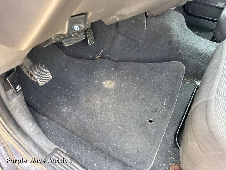 image for item DW3430 2004 Ford Crown Victoria Police Interceptor 