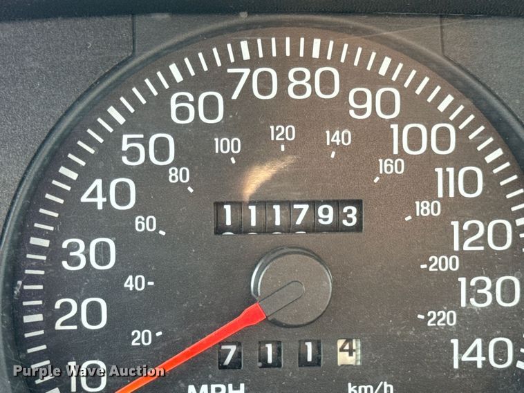 image for item DW3430 2004 Ford Crown Victoria Police Interceptor 