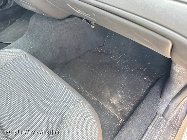 image for item DW3430 2004 Ford Crown Victoria Police Interceptor 