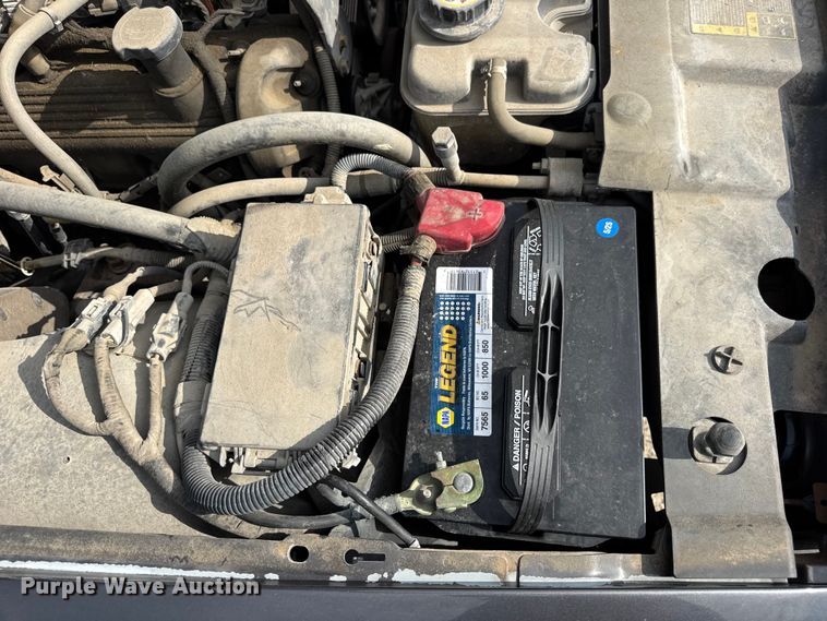 image for item DW3430 2004 Ford Crown Victoria Police Interceptor 