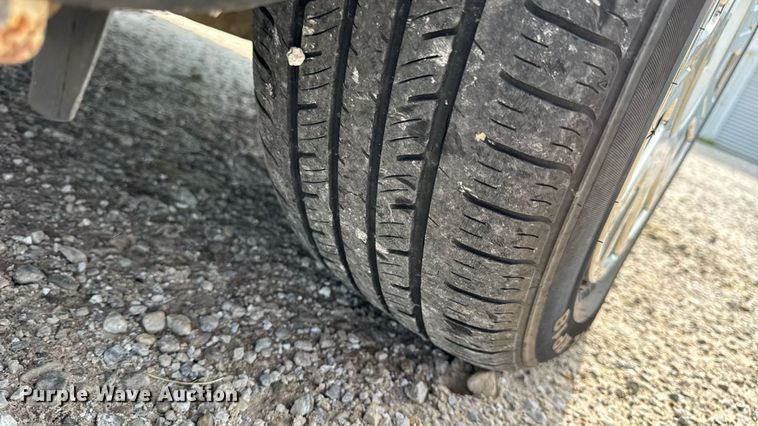 image for item DW3430 2004 Ford Crown Victoria Police Interceptor 