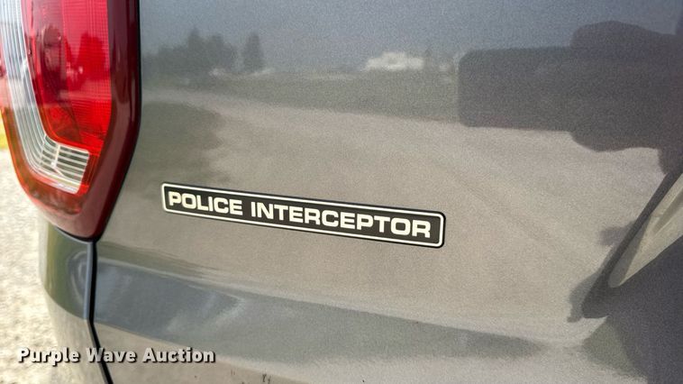 image for item DW3431 2019 Ford Explorer Police Interceptor SUV