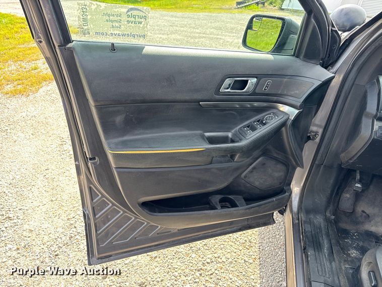 image for item DW3431 2019 Ford Explorer Police Interceptor SUV