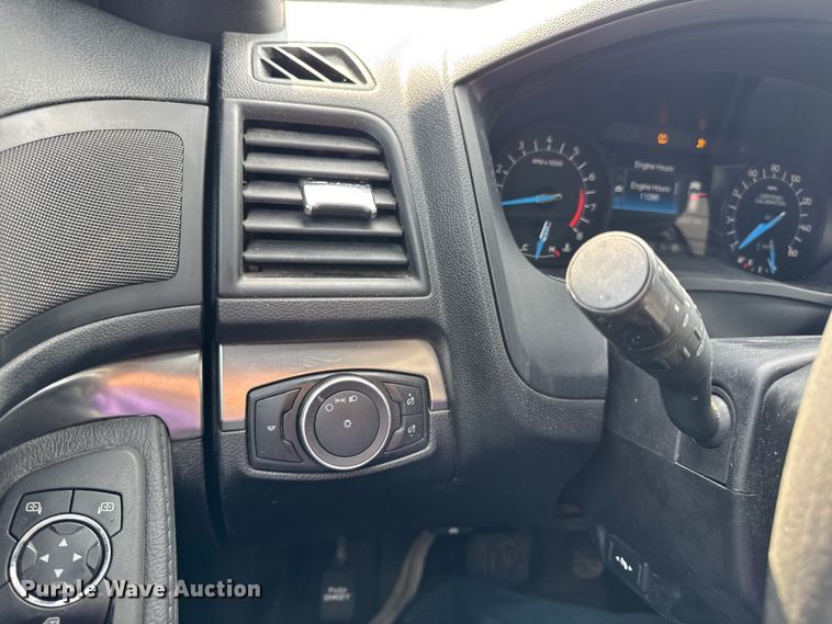 image for item DW3431 2019 Ford Explorer Police Interceptor SUV